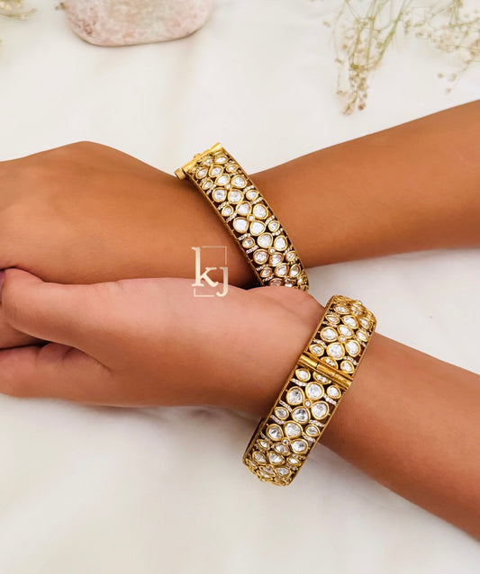 Harriet bangle set pair