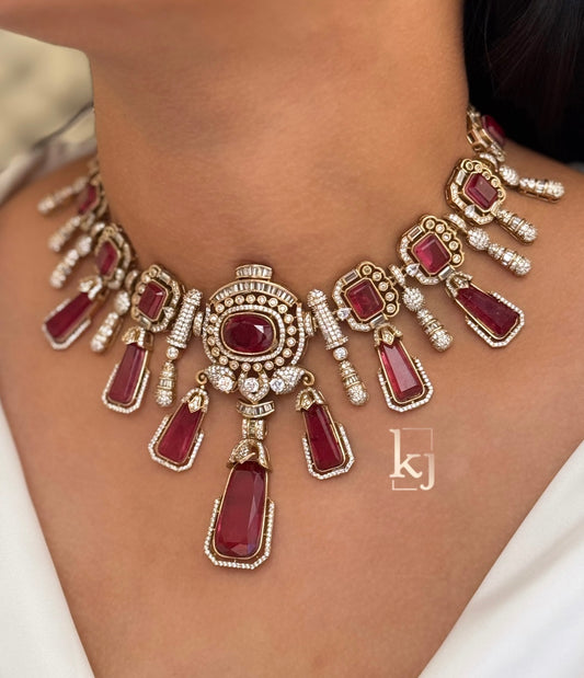 Silvie choker set