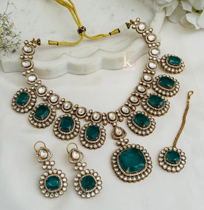 Eryn necklace set
