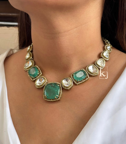 Cyan necklace set