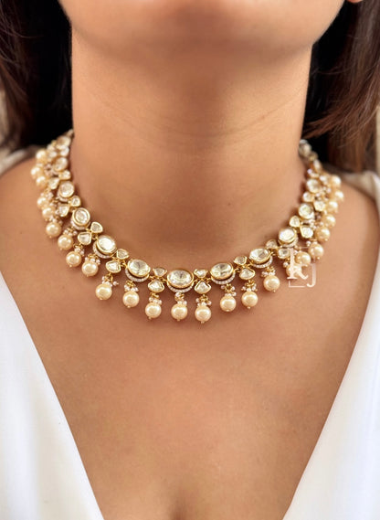 Loizal necklace set
