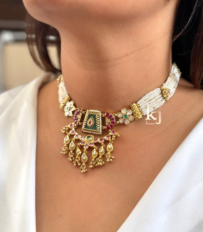 Sauhna necklace set