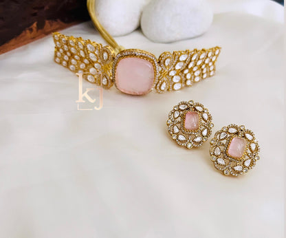 Anaya Choker set