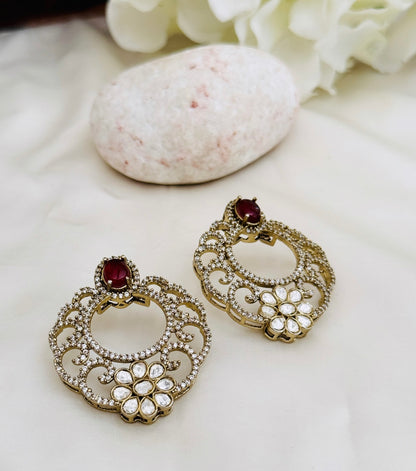 Laghuvi Earrings set