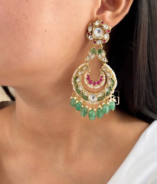 Vamika earrings set