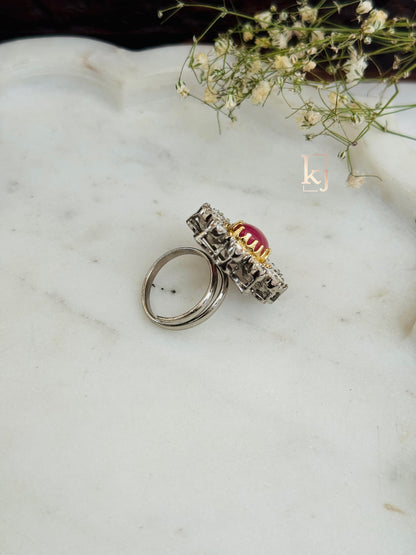 Diva ring