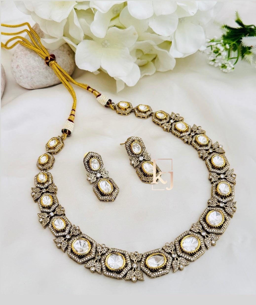 Lisa Necklace set