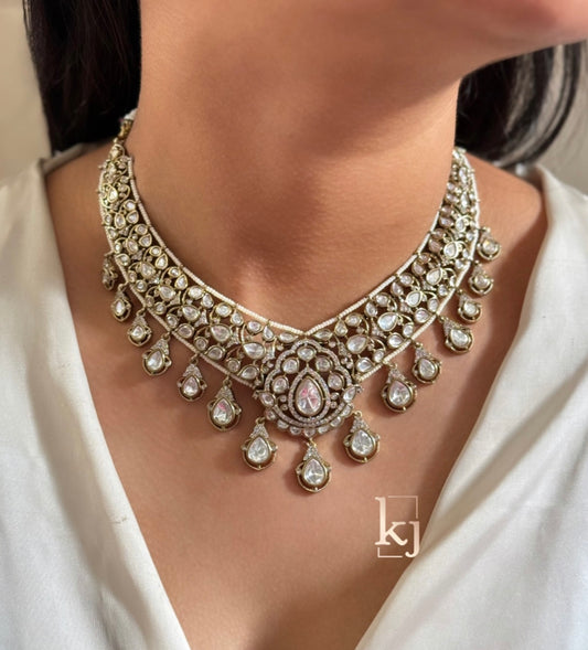 Shiara necklace set