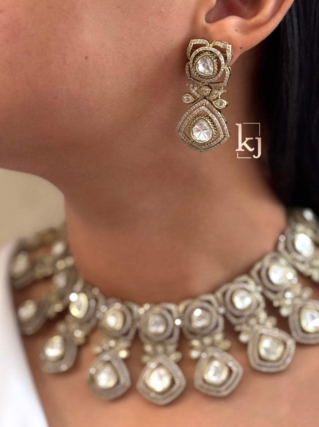 Imira necklace set