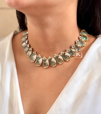 Yaani necklace set