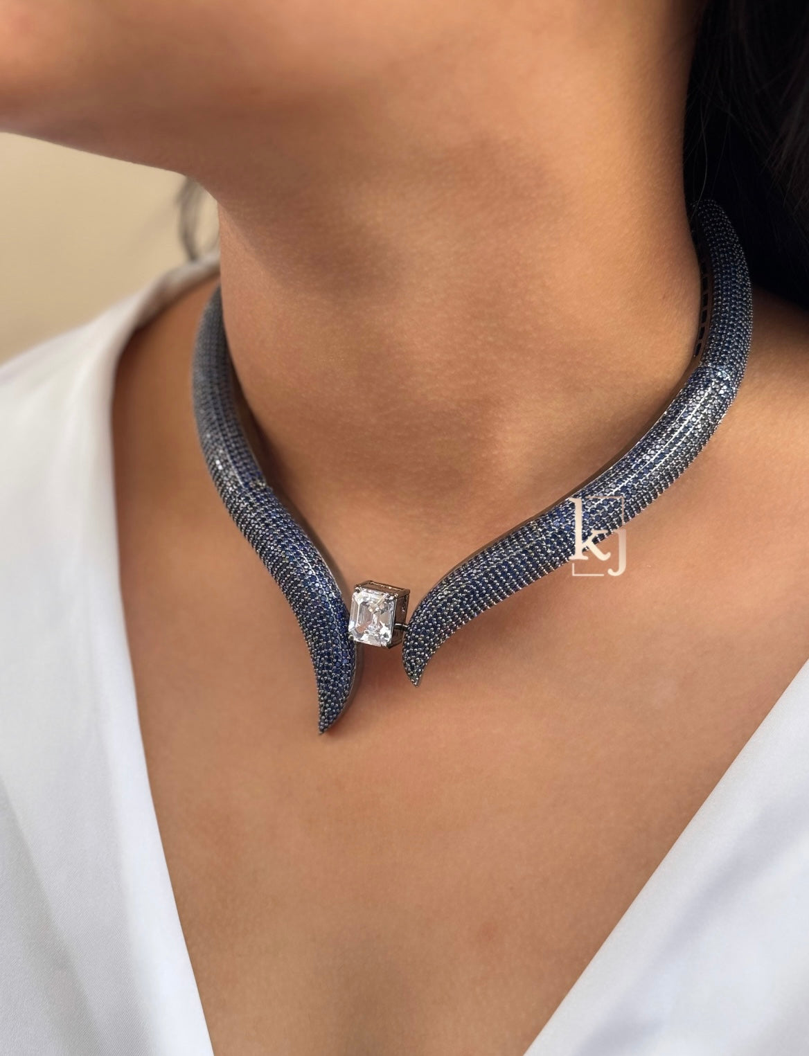 Demi necklace set