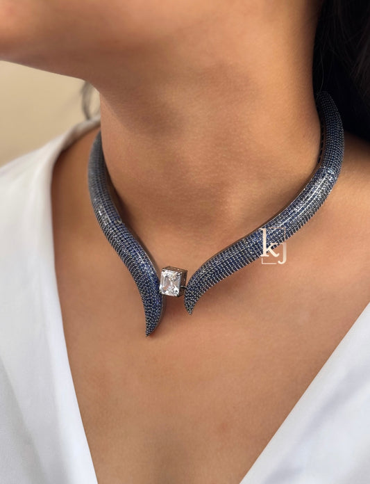 Demi necklace set