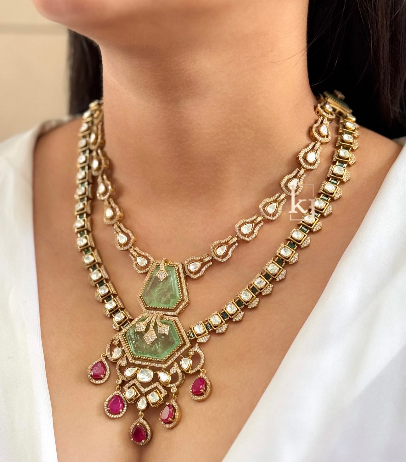 Iva necklace set