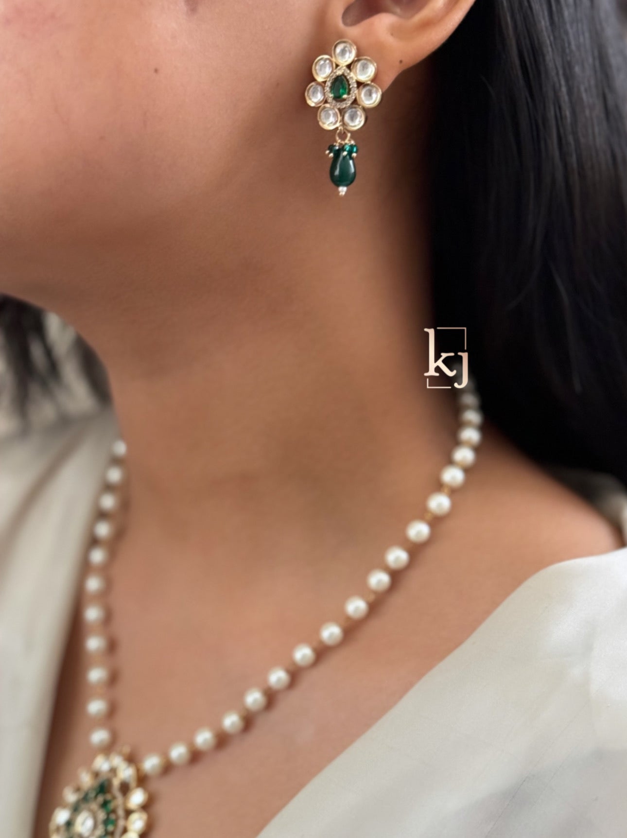 Leonora pendant set