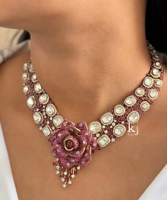 Roselia necklace set