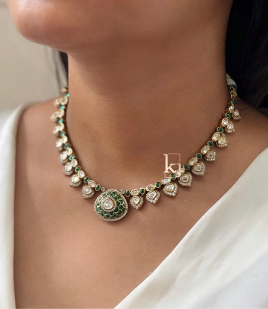 Abrielle necklace set