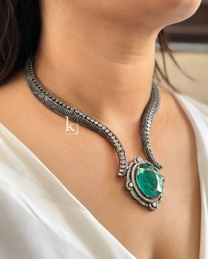 Aahani necklace set
