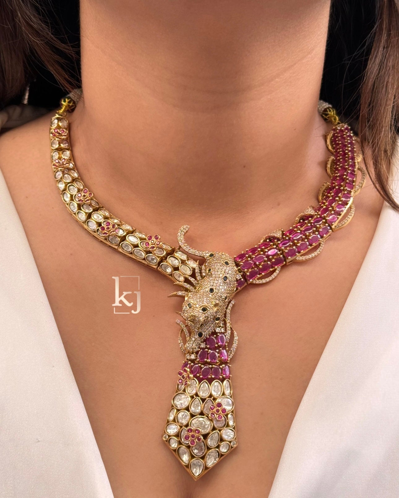 Ziavi necklace set
