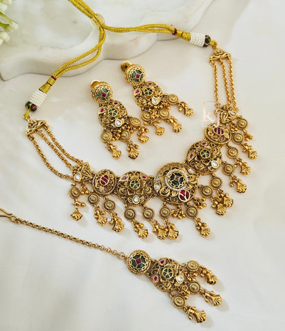 Thrushi necklace set