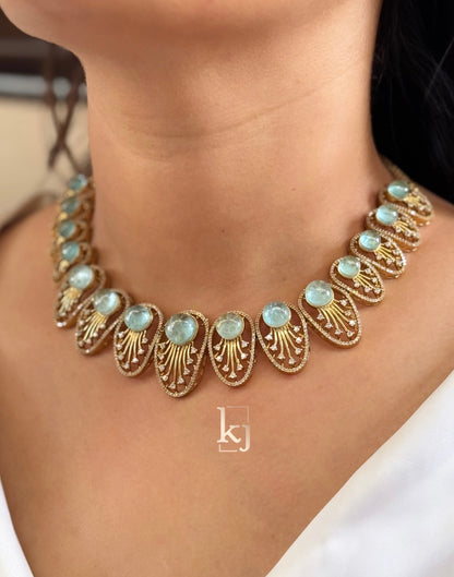 Tira necklace set