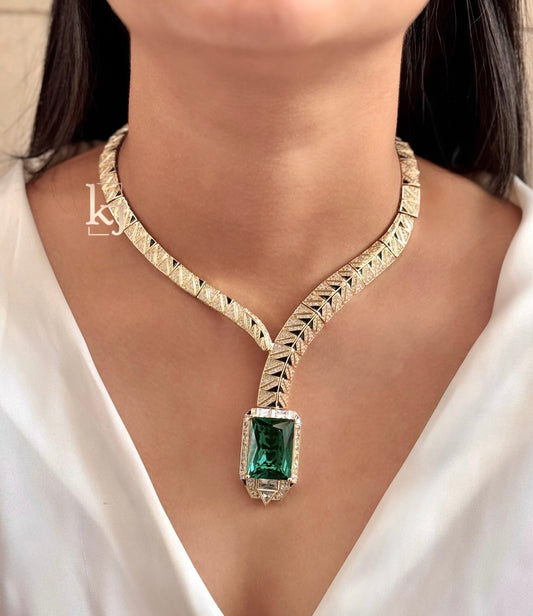 Zhea necklace set