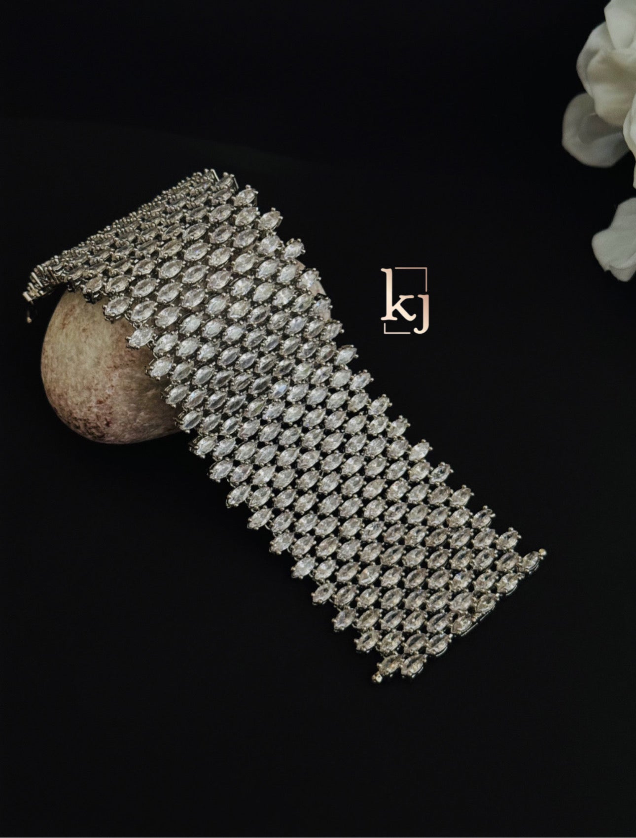 Lipi Bracelet