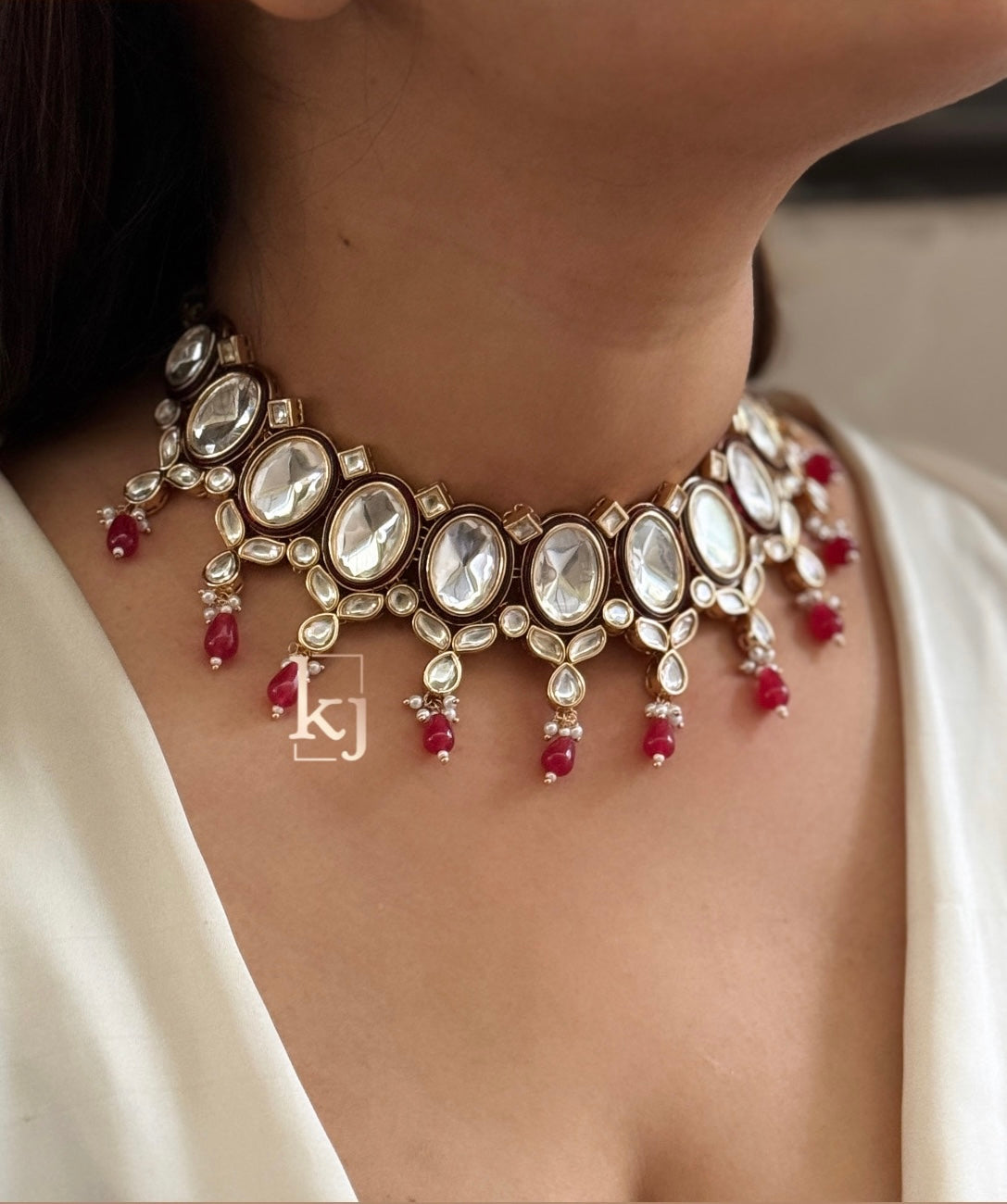 Aeraa Choker set