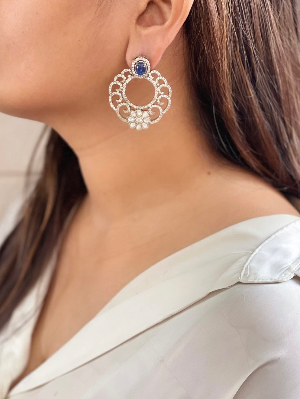 Laghuvi Earrings set