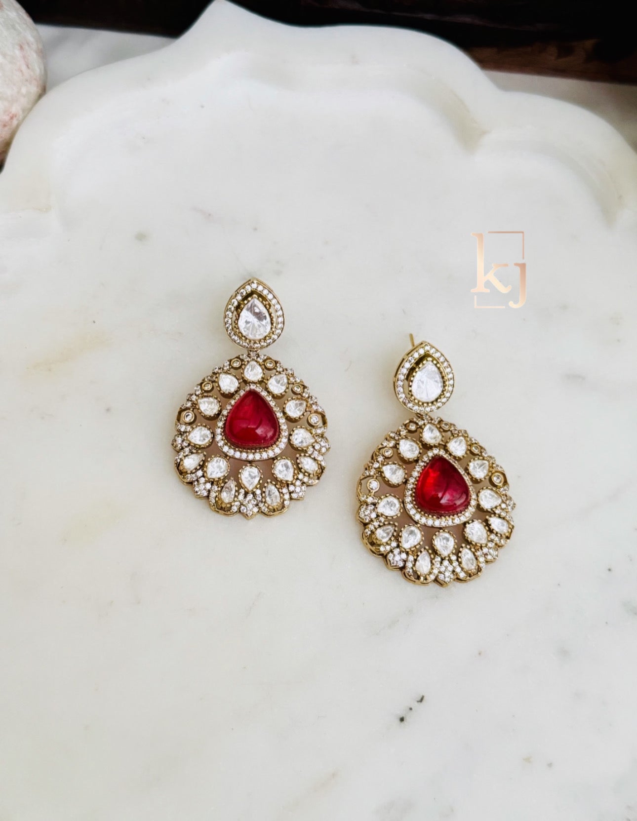 Esti Necklace set