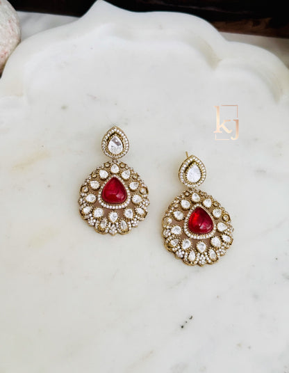 Esti Necklace set