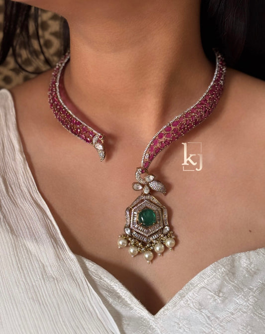 Delaney necklace set
