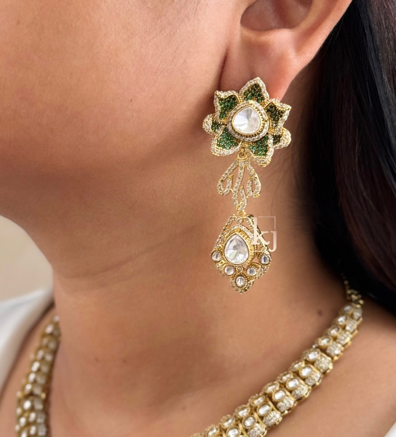 Eliska necklace set