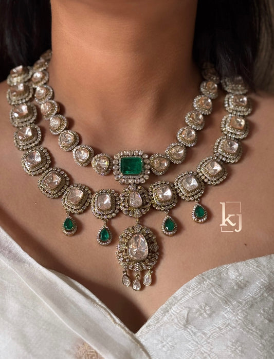 Mizi Necklace set