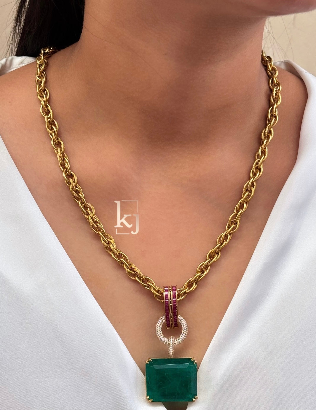Pryun pendant set