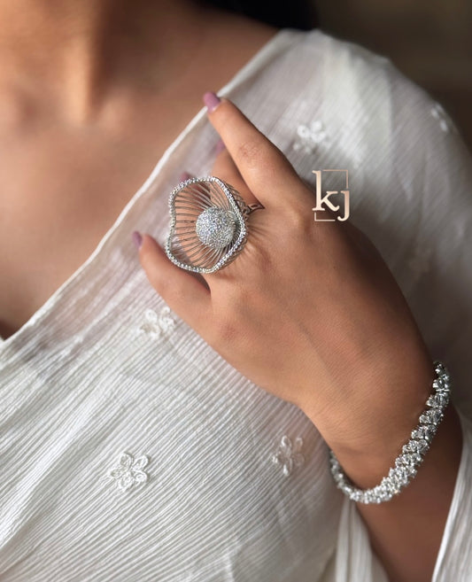 Flower ring