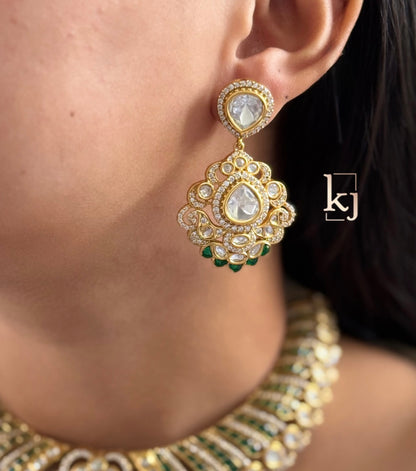 Lisara necklace set