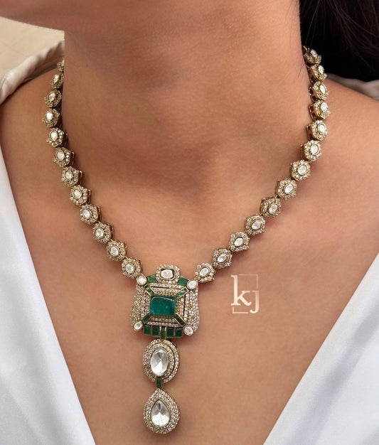 Shina pendant set