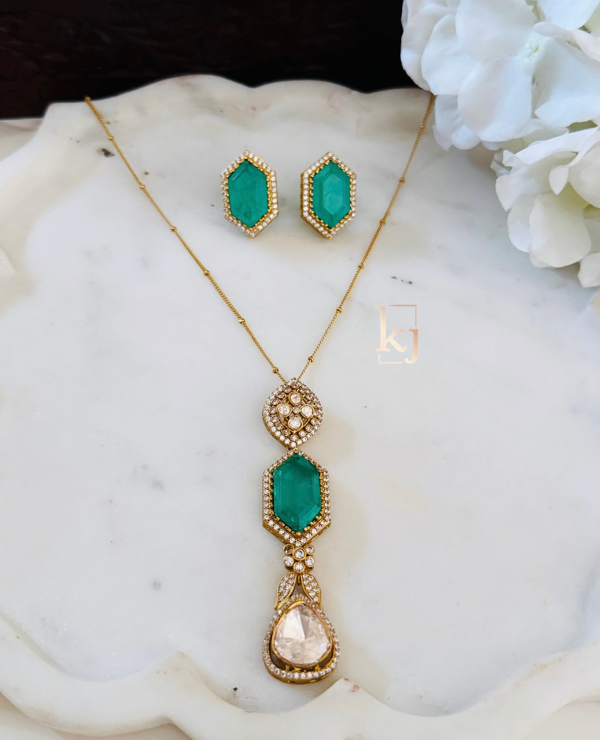Charity elegant set