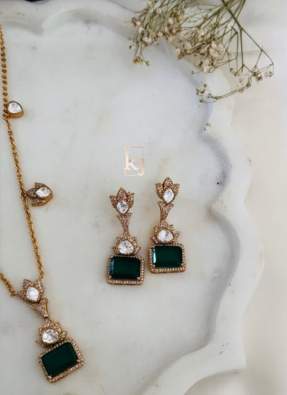 Emery elegant set
