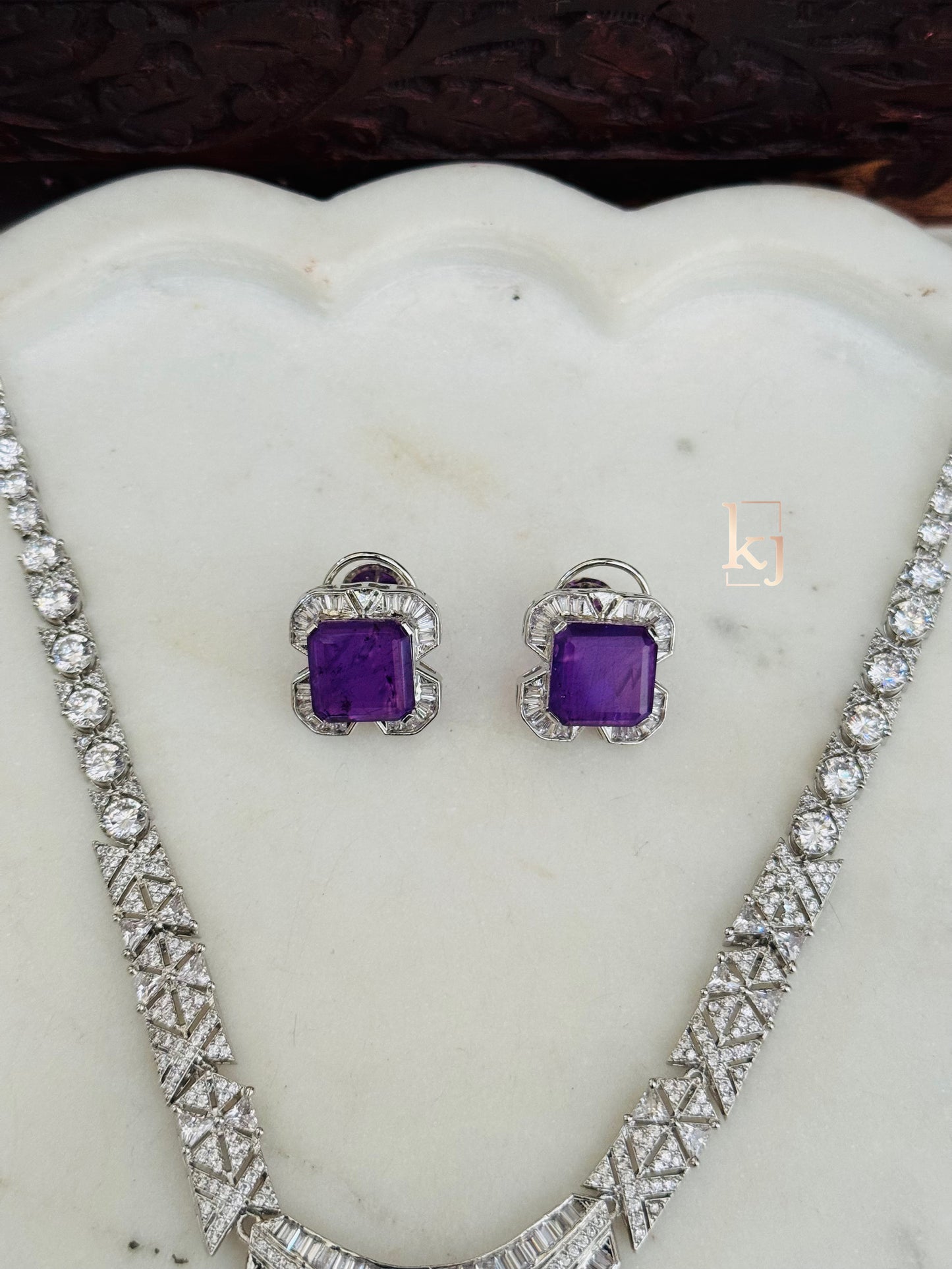 Wren pendant set
