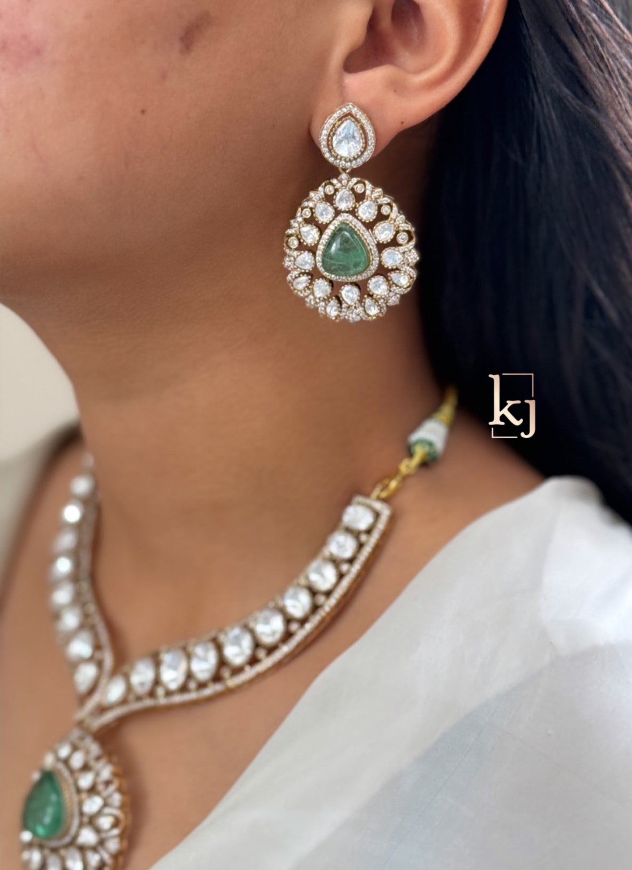 Esti Necklace set
