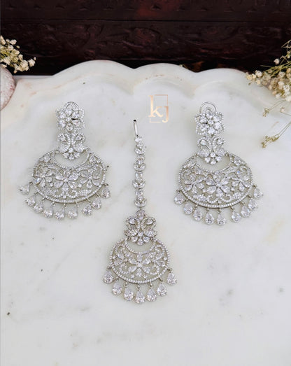 Rebeca Earrings with maang tikka set
