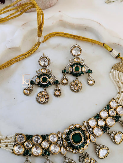 Enya choker set