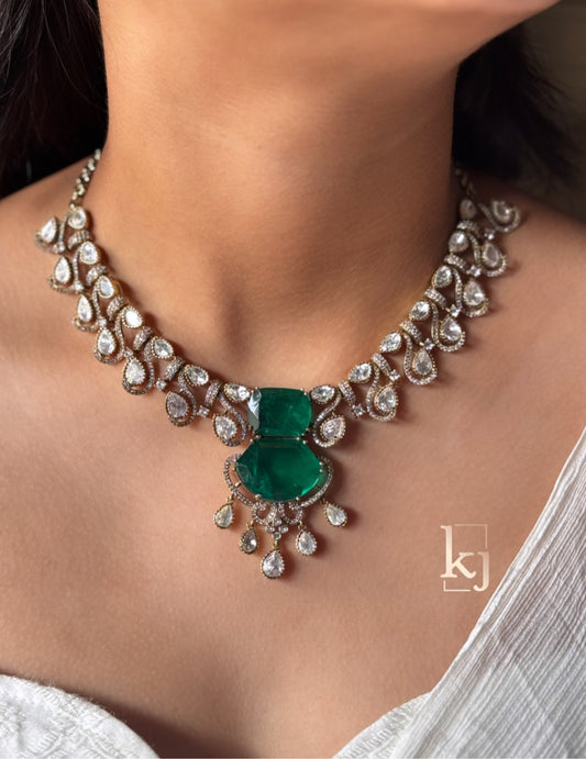 Myron Necklace set
