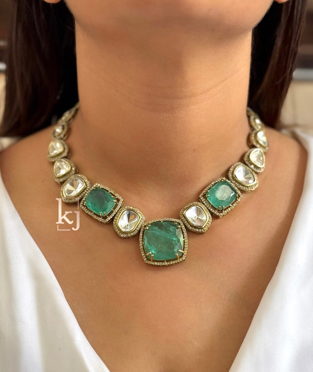 Cyan necklace set