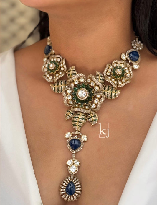 Atevy necklace set