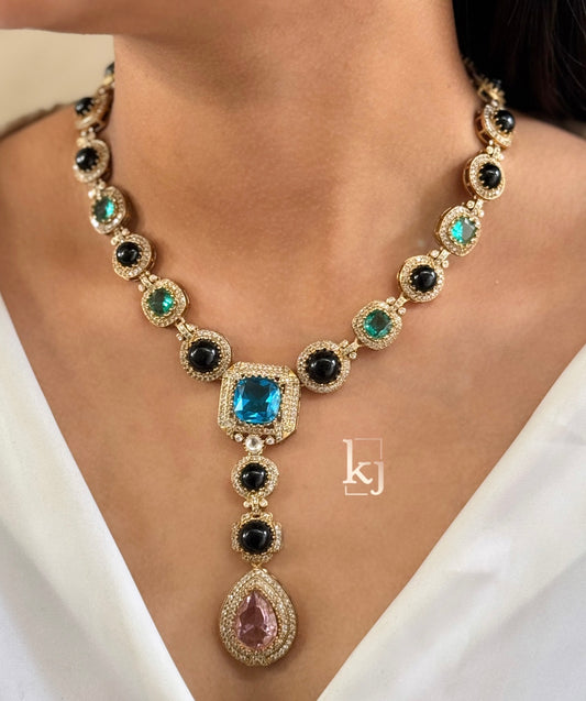 Milicent pendant set