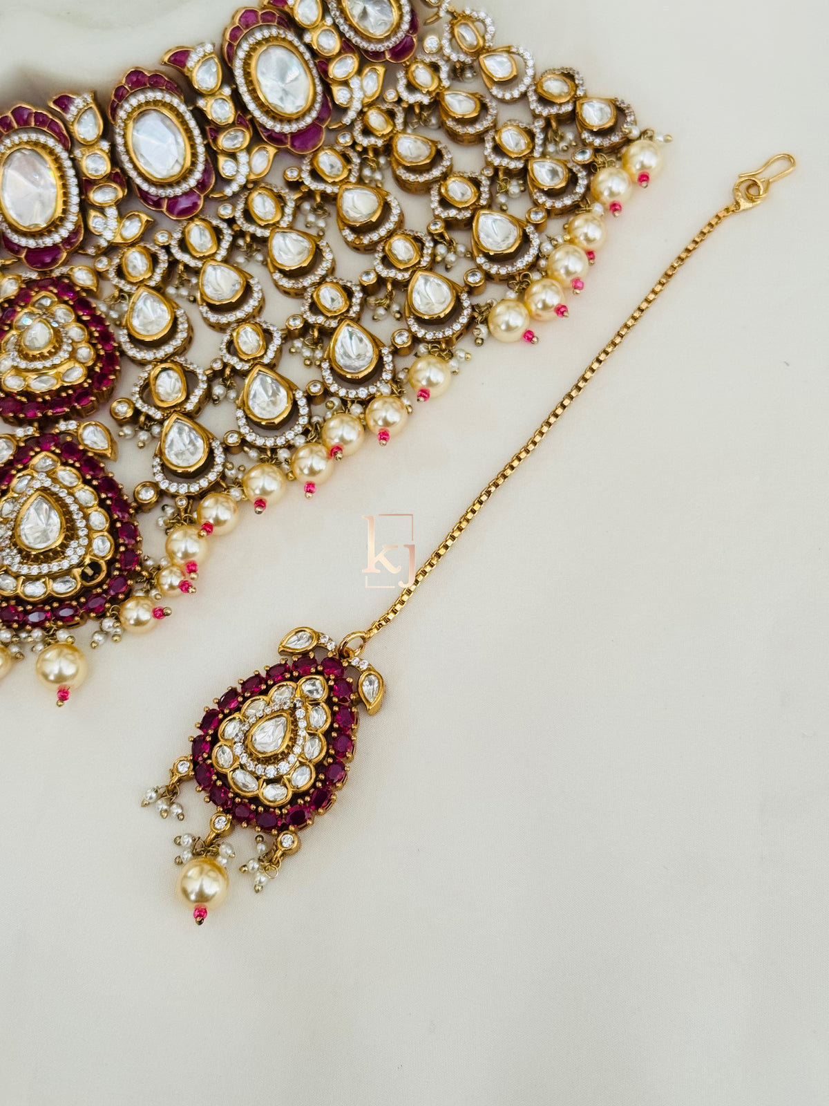 Adrianna bridal set
