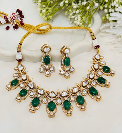 Fina necklace set