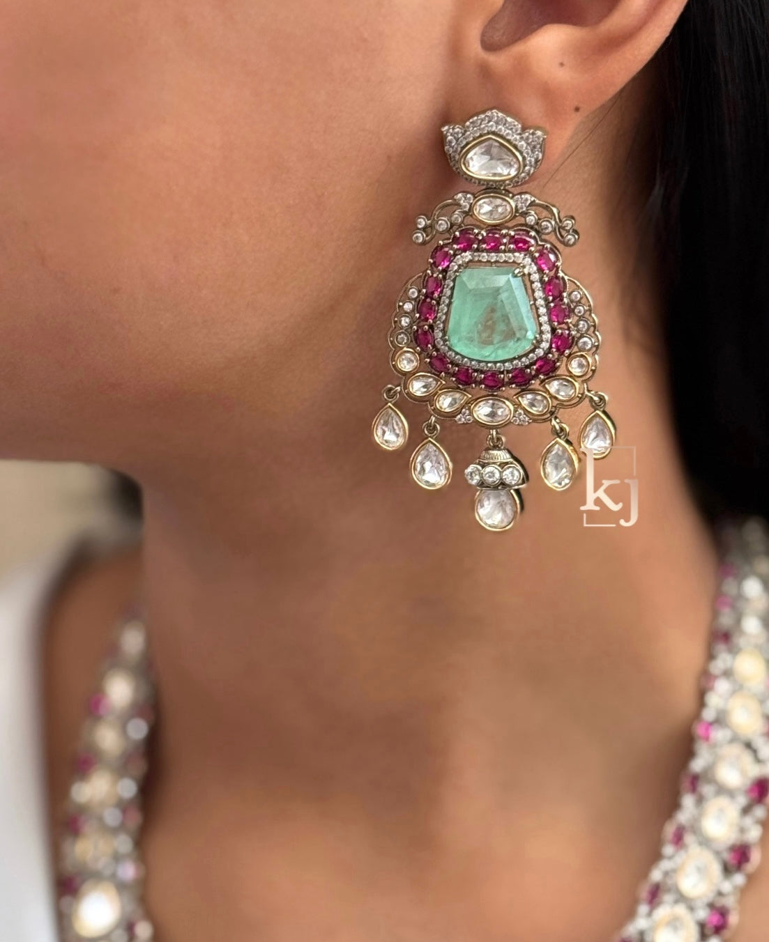 Leigh necklace set